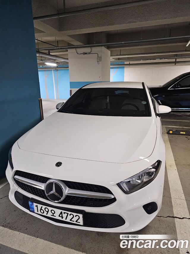 Mercedes-Benz A-Class A220 HATCHBACK 2021 года из Кореи