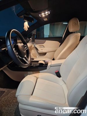 Mercedes-Benz A-Class A220 HATCHBACK 2021 года из Южной Кореи