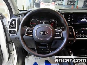 Kia Sorento Дизель 2.2 2WD 2021 года из Южной Кореи