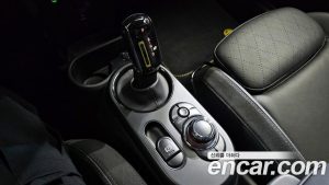 Mini Cooper SE ELECTRIC 2023 года из Южной Кореи