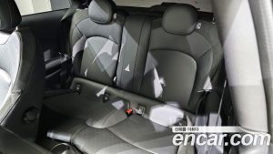 Mini Cooper SE ELECTRIC 2023 года из Южной Кореи