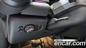 Mini Cooper SE ELECTRIC 2023 года из Южной Кореи