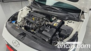 Hyundai AVANTE 1.6 2021 года из Южной Кореи