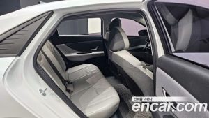 Hyundai AVANTE 1.6 2021 года из Южной Кореи