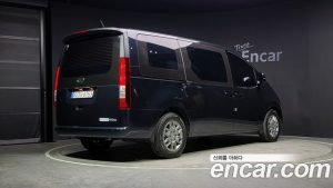 Hyundai Staria Wagon 5인승 2023 года из Южной Кореи