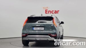 Kia Niro Signature 2024 года из Южной Кореи