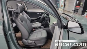 Kia Niro Signature 2024 года из Южной Кореи