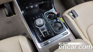 Kia Carnival 7-Seater HI-Limousine 2023 года из Южной Кореи