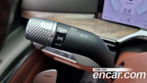 Genesis GV80 2.5T Бензин AWD 2024 года из Южной Кореи