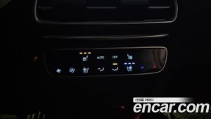 Genesis GV80 2.5T Бензин AWD 2024 года из Южной Кореи