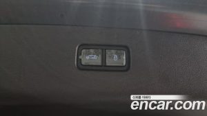 Genesis GV80 2.5T Бензин AWD 2024 года из Южной Кореи