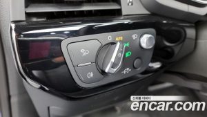 Audi A5 45 TFSI 4WD Premium Cabriolet 2021 года из Южной Кореи