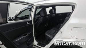 Kia Sportage Дизель 1.6 2WD 2022 года из Южной Кореи