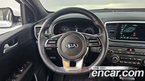 Kia Sportage Дизель 1.6 2WD 2022 года из Южной Кореи
