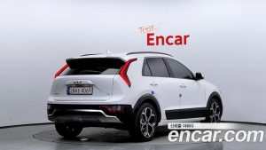Kia Niro Signature 2024 года из Южной Кореи