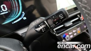 Kia Niro Signature 2024 года из Южной Кореи