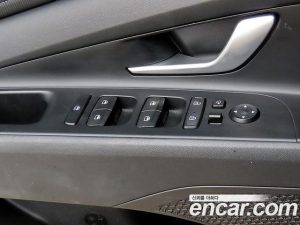 Hyundai AVANTE Modern 2021 года из Южной Кореи
