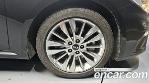Kia K5 2.0 2020 года из Южной Кореи