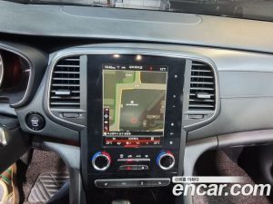 Renault-KoreaSamsung SM6 2.0 GDe LE 2020 года из Южной Кореи