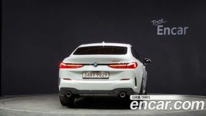 BMW 2-Series 220i M Sport 2023 года из Южной Кореи