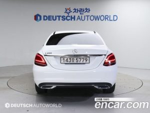 Mercedes-Benz C-Class C200 Avantgarde 2020 года из Южной Кореи