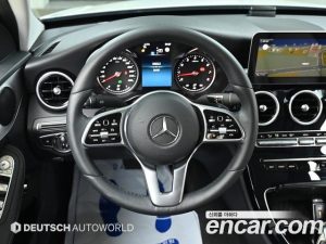 Mercedes-Benz C-Class C200 Avantgarde 2020 года из Южной Кореи