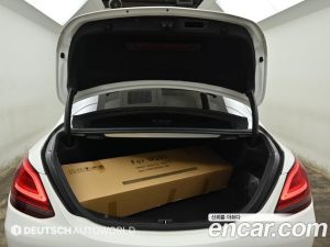 Mercedes-Benz C-Class C200 Avantgarde 2020 года из Южной Кореи