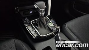Kia Seltos Бензин 1.6 Turbo 2WD 2022 года из Южной Кореи