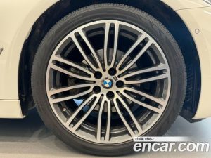 BMW 5-Series 520d M Sport Plus 2020 года из Южной Кореи