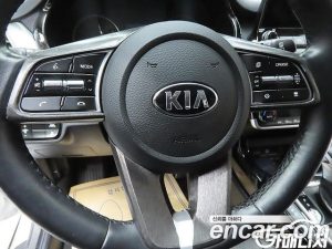 Kia Seltos Бензин 1.6 Turbo 2WD 2020 года из Южной Кореи