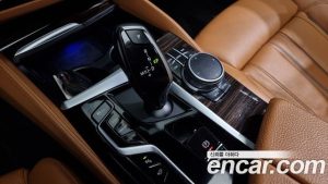 BMW 5-Series 520i M Sport 2021 года из Южной Кореи