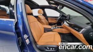 BMW 5-Series 520i M Sport 2021 года из Южной Кореи