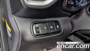 Hyundai Venue 1.6 Modern 2020 года из Южной Кореи