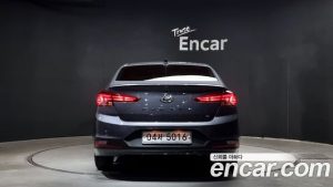 Hyundai AVANTE 1.6 2020 года из Южной Кореи
