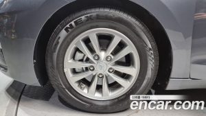 Hyundai AVANTE 1.6 2020 года из Южной Кореи
