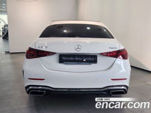 Mercedes-Benz C-Class C300 4MATIC AMG Line 2023 года из Южной Кореи