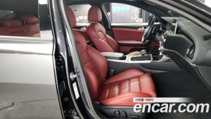 Kia Stinger 3.3 Turbo AWD 2020 года из Южной Кореи