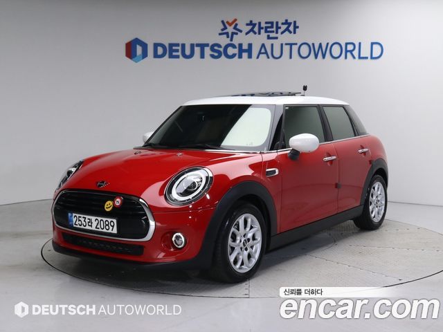 Mini Cooper 5Door HIGH 2020 года из Кореи