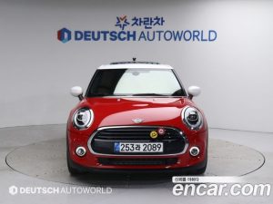 Mini Cooper 5Door HIGH 2020 года из Южной Кореи