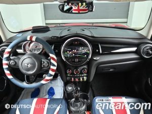 Mini Cooper 5Door HIGH 2020 года из Южной Кореи