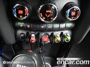 Mini Cooper 5Door HIGH 2020 года из Южной Кореи