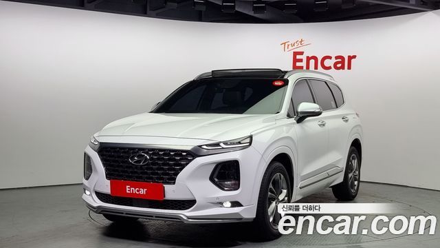 Hyundai Santafe Бензин 2.0T 4WD 2019 года из Кореи