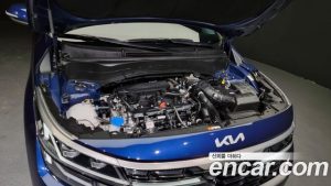 Kia Seltos Бензин 1.6 Turbo 2WD 2023 года из Южной Кореи