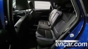 Kia Seltos Бензин 1.6 Turbo 2WD 2023 года из Южной Кореи