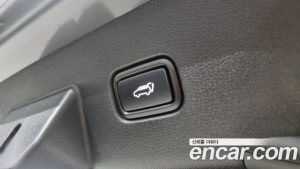 Kia Sportage Signature 2WD 2024 года из Южной Кореи