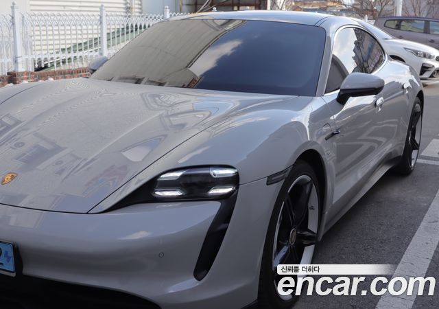 Porsche Taycan 4S 2021 года из Кореи