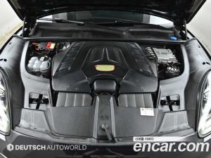 Porsche Cayenne 4.0 Turbo Coupe 2021 года из Южной Кореи