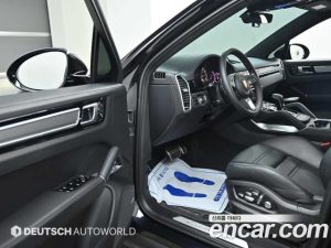 Porsche Cayenne 4.0 Turbo Coupe 2021 года из Южной Кореи