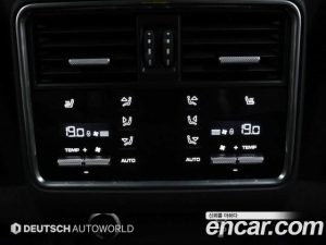 Porsche Cayenne 4.0 Turbo Coupe 2021 года из Южной Кореи