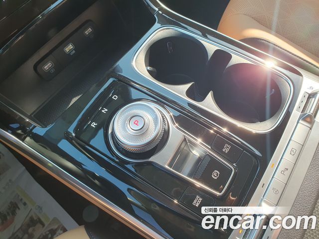 36752840_009.jpg Kia Carnival Бензин 9-Seater Noblesse 2023 года из Южной Кореи